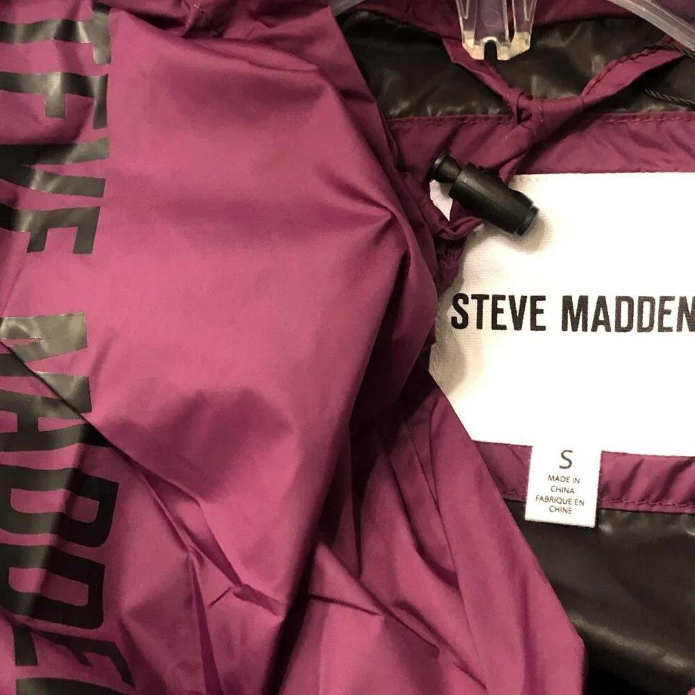 NWT STEVE MADDEN Packable Hooded Puffer Jacket Berry S